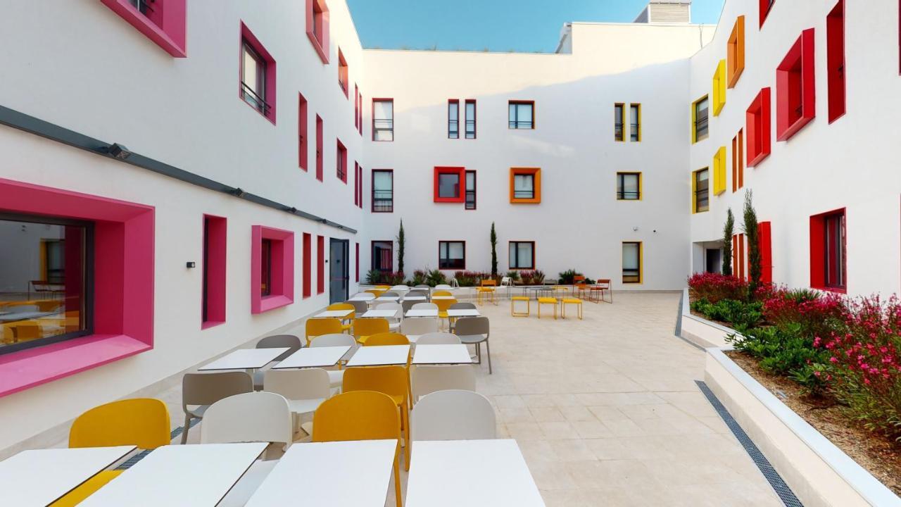 Residencia Universitaria Resa Malaga Centro 外观 照片
