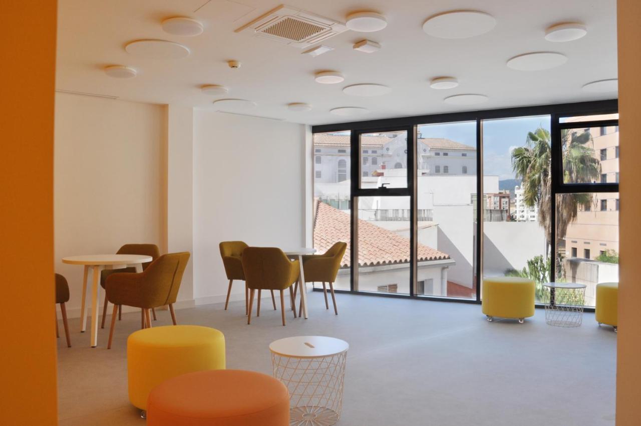 Residencia Universitaria Resa Malaga Centro 外观 照片